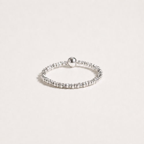Gemina 925 sterling silver beaded elastic ring with faceted beads and a polished ball